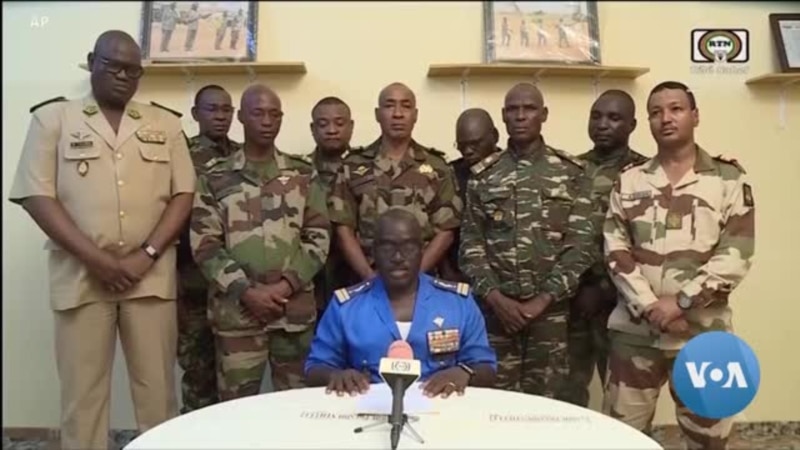 Bajden pozvao na oslobađanje predsednika Nigera nakon puča