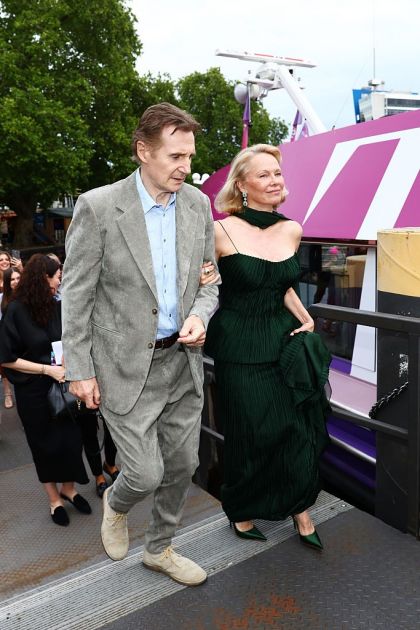 Bajka o drugoj šansi: Zašto toliko srčano navijamo za ljubav Pamele Anderson i Liama Neesona?