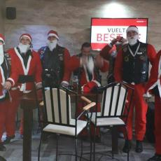 Bajkeri u Apatinu se prerušili u Deda Mrazove i uradili nešto što će vas oduševiti (FOTO)