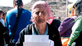 Baka u klupi: Meksikanka u 81. godini završila osnovnu školu
