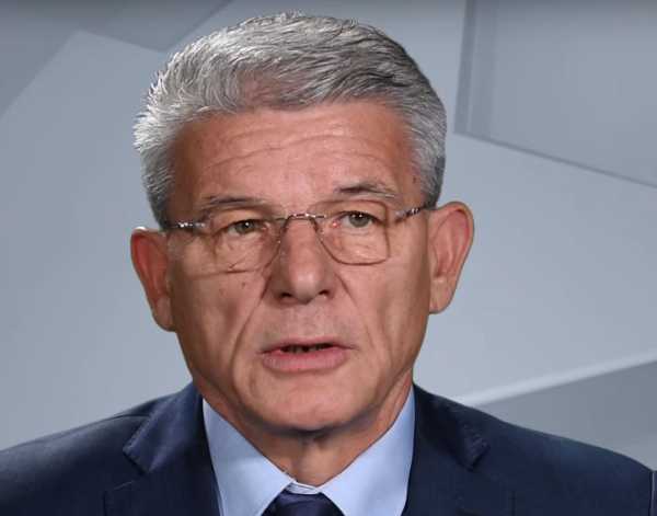 Bakir Izetbegović proglasio pobedu SDA i Šefika Džaferovića za bošnjačkog člana Predsedništva