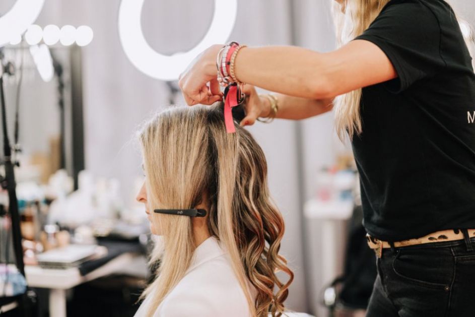 Balayage je prošlost! Novi trend senčenja kose obeležiće sezonu pred nama