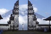 Bali: 120.000 beži od vulkana Agunga
