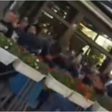 Banda blokadera naoružana u Piceriji 54 u Zaječaru: Motorima krstare ispred biračkih mesta i vređaju starije sugrađane