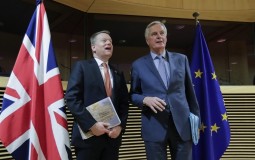
					Barnije: Neće biti sporazuma ako Britanija ne poštuje svoje obaveze 
					
									