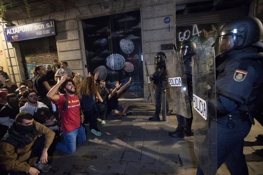 Barselona: Novi otkazani letovi, 170 povređenih u protestima
