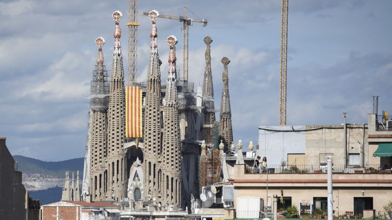Bazilika Sagrada Familia u Barseloni otvorena samo za medicinsko osoblje