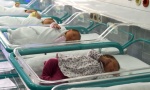 Bebe vodili u duplom bolničkom protokolu
