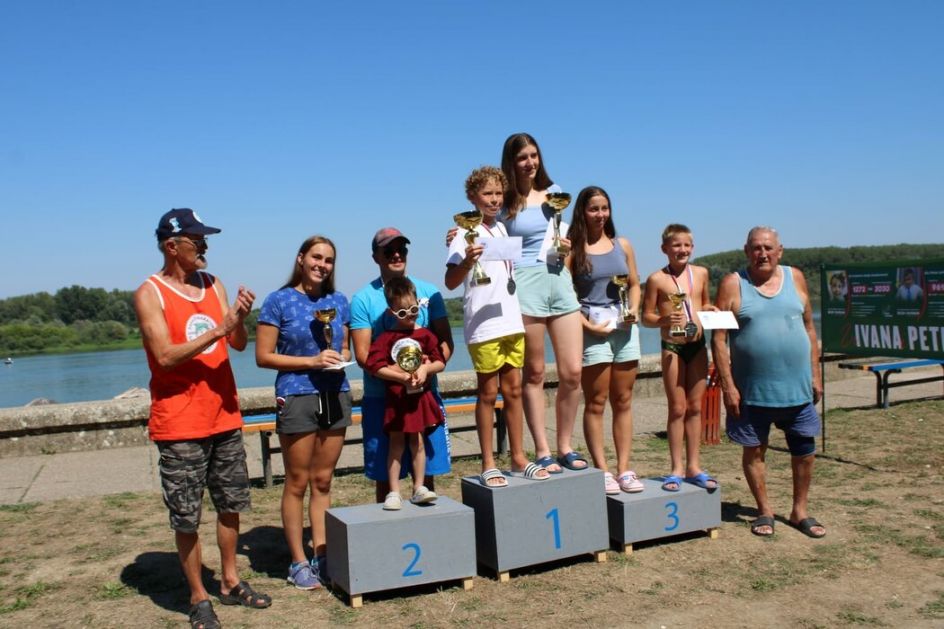 Bečejci Petar i Ana najbolji na 55. Međunarodnom Šabačkom plivačkom maratonu