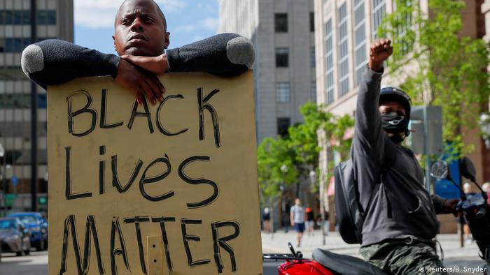 Bela Amerika mora da uvidi sistemski rasizam