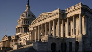 Bela kuća nastavlja iznošenje argumenata na procesu o opozivu Trampu u Senatu