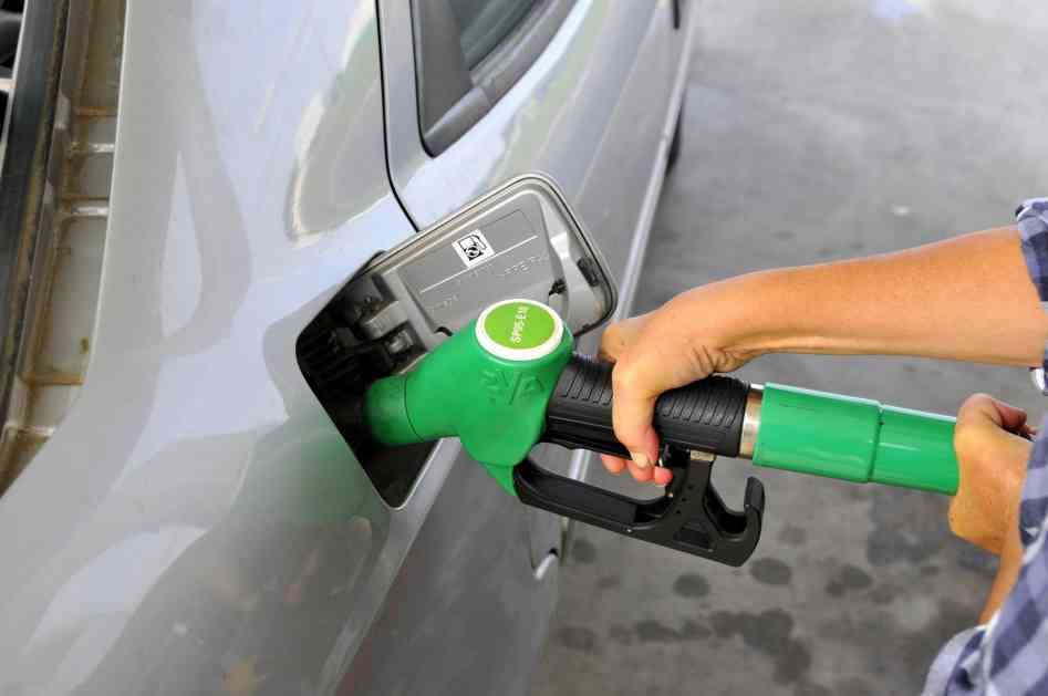 Benzin i dizel ponovo pojeftinili, skliznula i cena GASA!
