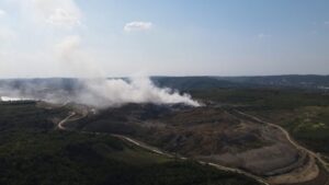 Beo čista: Još nema zaključaka policijske istrage o uzroku požara na deponiji Vinča