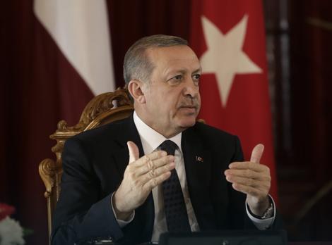 Berlin: Erdogan preterao s komentarima na temu nacizma