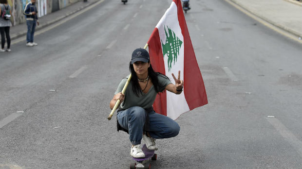 Beskrajna kriza u Libanu, Saad Hariri podneo ostavku