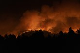 Besni požar – više od hiljadu ljudi evakuisano VIDEO