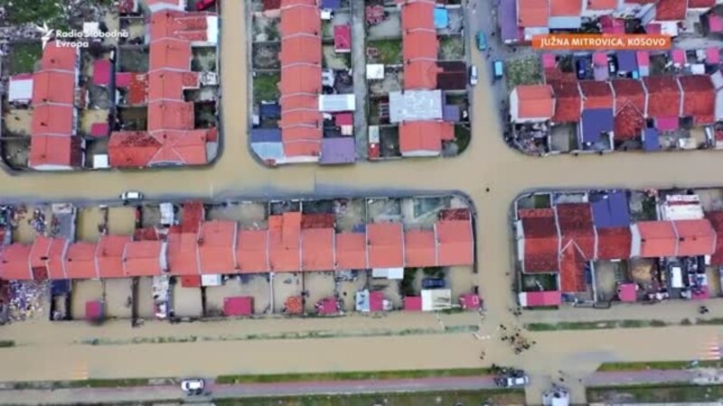 Bez krova, bez dece: Borba protiv poplava na Kosovu