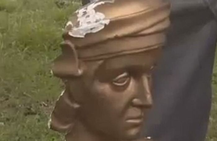 Bisti Kristifora Kolumba odsečena glava
