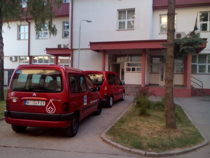 Bivša v. d. direktorke niškog Zavoda za transfuziju negirala krivicu