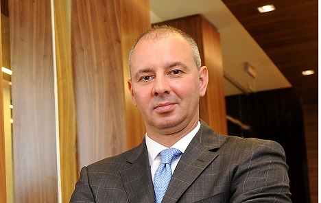 Bivši direktor EMS-a Nikola Petrović i supruga vlasnici dve vile vredne četiri miliona evra