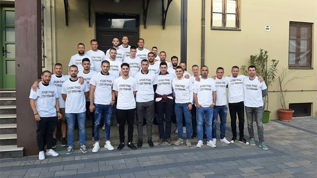 Bivši fudbaleri Borca prekinuli štrajk glađu