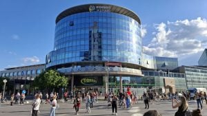 Blokada 30 raskrnica u Novom Sadu: Građani traže raspisivanje izbora (VIDEO, FOTO)