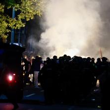 Blokaderska hrabrost pala za 90 sekundi: Policija stavila sve pod kontrolu (VIDEO)