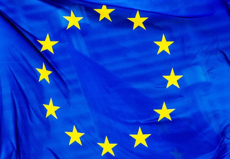 Blumberg: EU planira da dodeli 500 milijardi evra pomoći Ukrajini