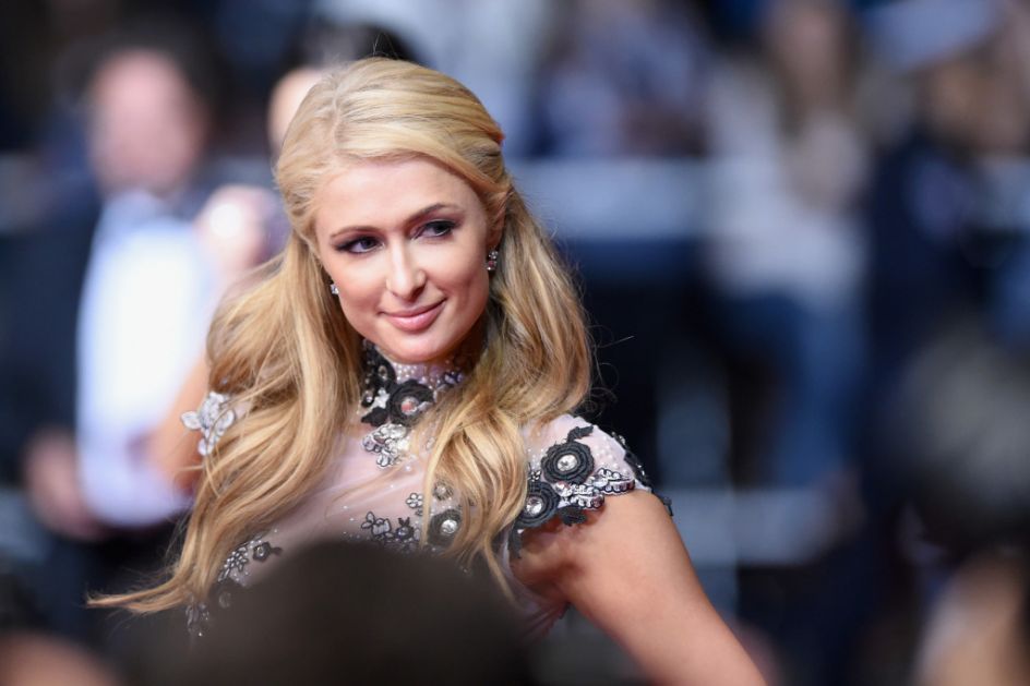 Bogata naslednica Paris Hilton otkrila dugo čuvanu tajnu