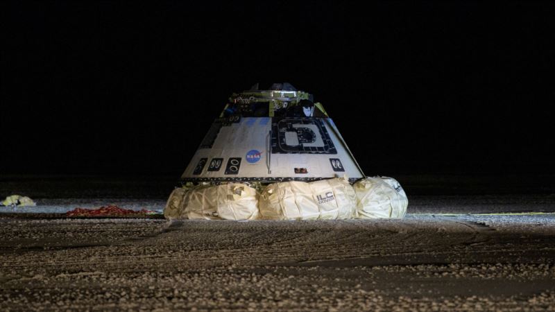 Boingov modul sleteo u pustinju posle neuspešne misije