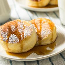 Bolje su od domaćih! Predstavljamo vam recept za japanske sufle palačinke, mekše od oblaka