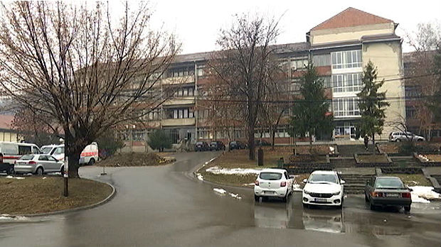 Bolnici u Kosovskoj Mitrovici nedostaju lekovi, otežan rad