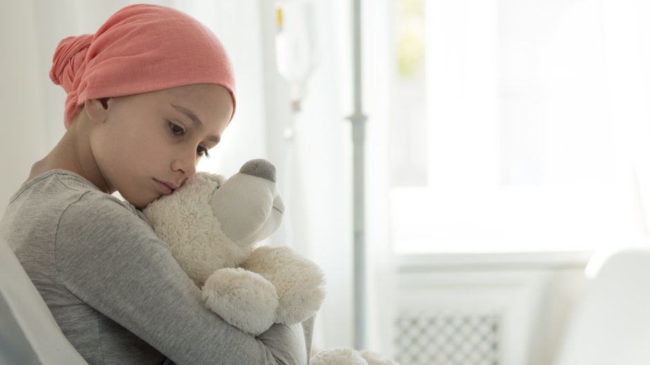 Bolovanje za roditelje sve dok se deca leče od raka