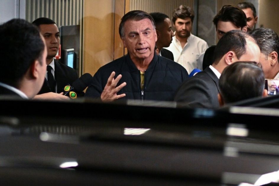 Bolsonaro uložio žalbu na kućni pritvor, negira kršenje sudskih mera