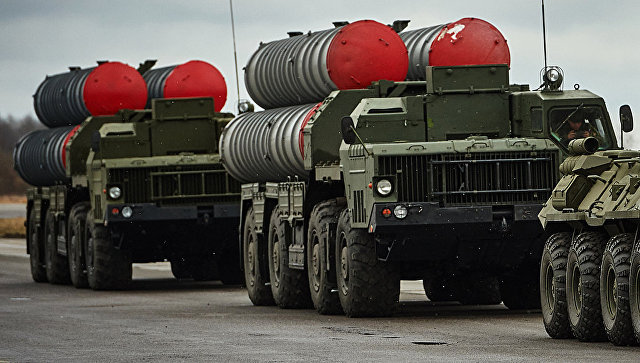 Bolton: Odluka Rusije da isporuči S-300 Siriji je glavna greška