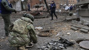 Bombe nikada ne pogađaju Klintonove, Zelenskog, Putina…