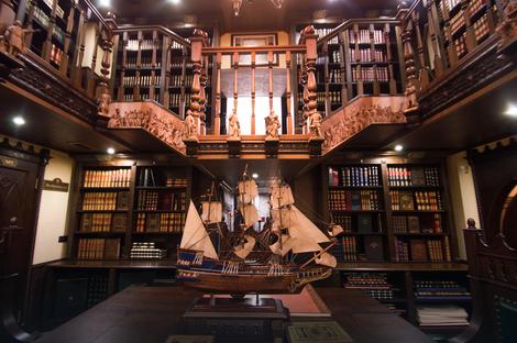 Book Capella - najskuplja biblioteka na svetu
