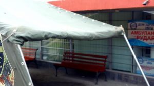 Bor: Postavljeni šatori u krugu bolnice i ispred kovid ambulante
