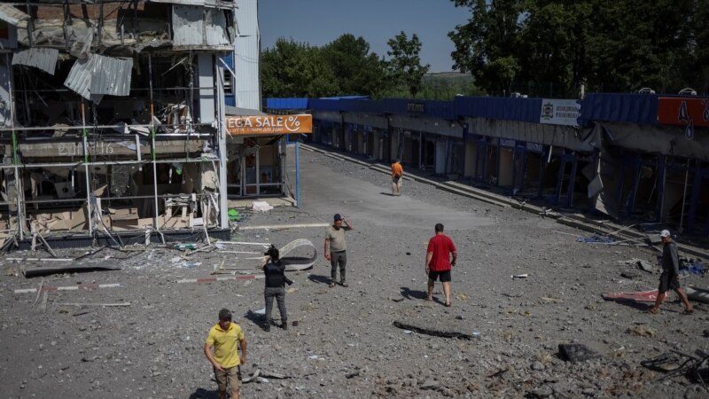 Najmanje 15 poginulih u raketiranju zgrade na istoku Ukrajine 