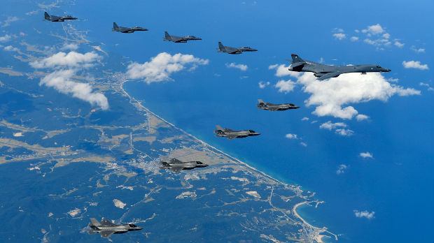 Borbeni avioni SAD i Južne Koreje na zajedničkoj vežbi