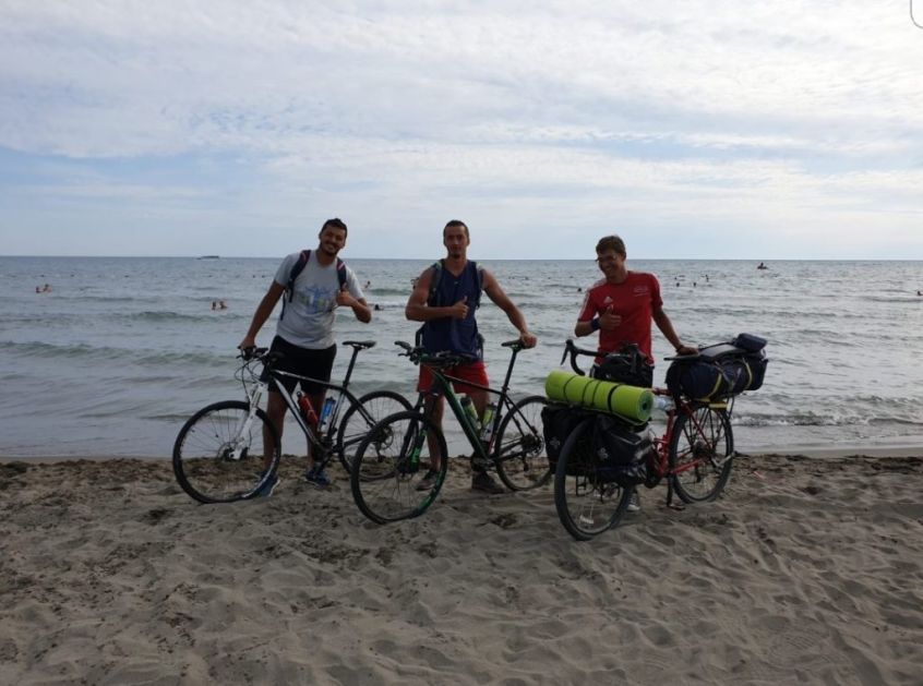 Braća Dudić iz Tutina za 10 dana biciklima obišli pet država