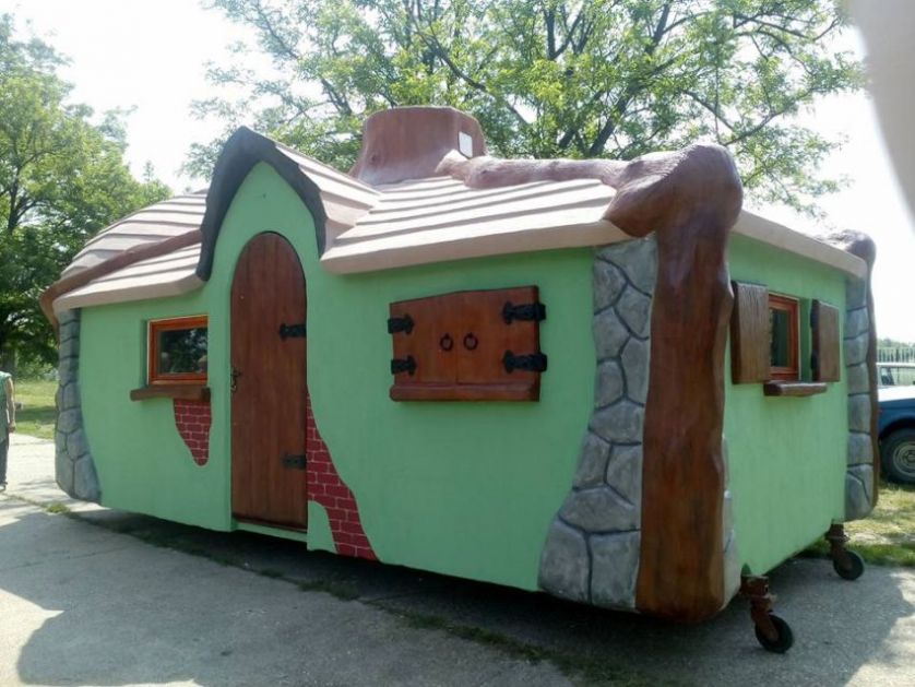 Bračni par iz Novog Sada pravi magične kućice iz bajke, kvadrat od 800 evra i mogu se preneti gde zamislite