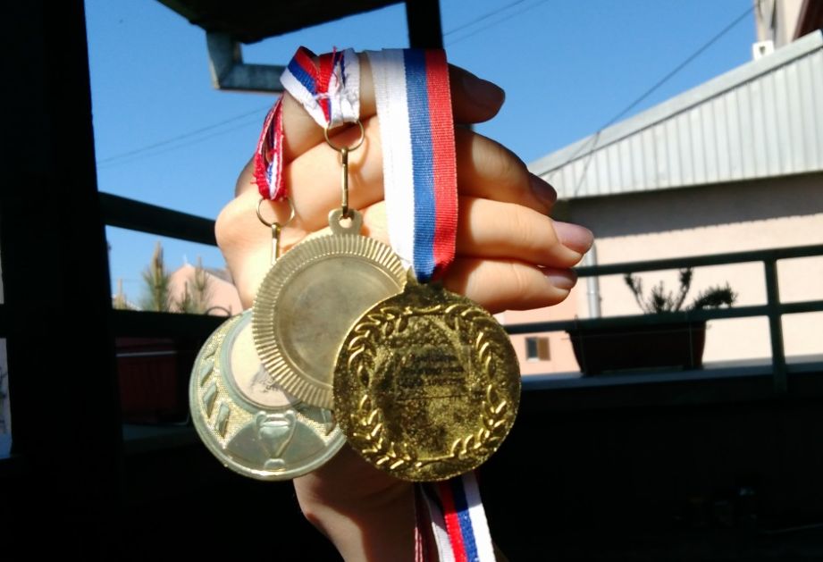 Bravo! Učenicima iz Srbije četiri medalje u Bakuu