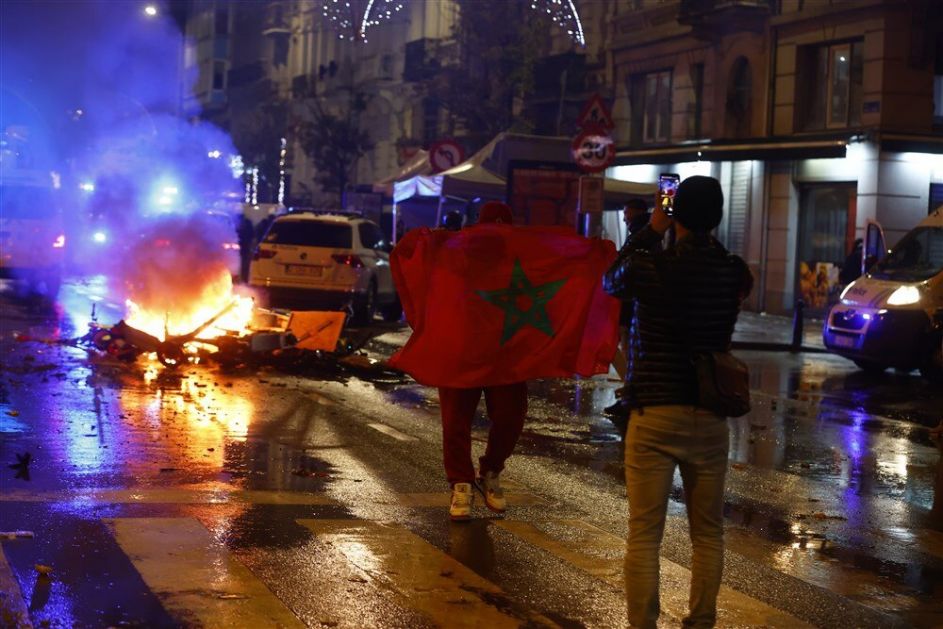 Brisel: Neredi navijača nakon pobede Maroka nad Belgijom