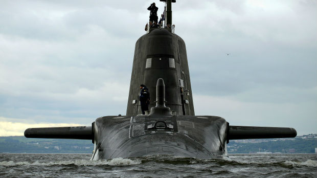 Britanija šalje nuklearnu podmornicu u zaliv
