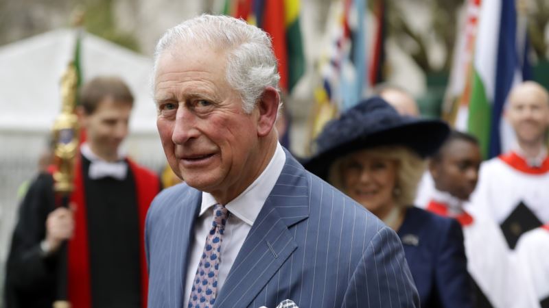 Britanski princ Čarls izašao iz samoizolacije 