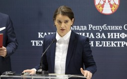 
					Brnabić: Vučićev prioritet je Kosovo 
					
									