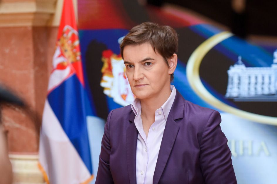 Brnabić: Ponosni na Vučića - Hvala što ne daš da nam gaze Srbe i Srbiju