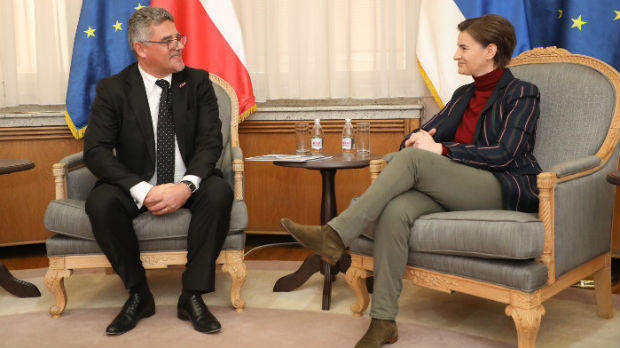 Brnabićeva sa češkim ambasadorom o poseti Pragu