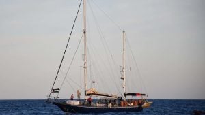 Brod sa aktivistima i Gretom Tunberg približava se Pojasu Gaze: „Medlin“ stigao do egipatske obale